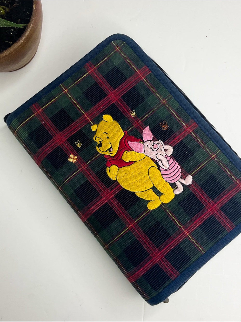 Vintage Winnie The Pooh & Piglet Fabric Daytimer Case Notebook - Picture 1 of 6
